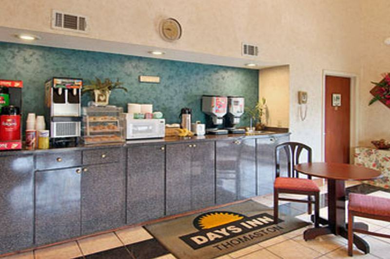 Days Inn By Wyndham Thomaston Exterior foto